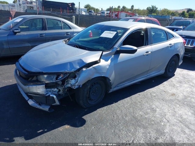 Honda Civic Lx 2019 2HGFC2F66KH528554 Image 2