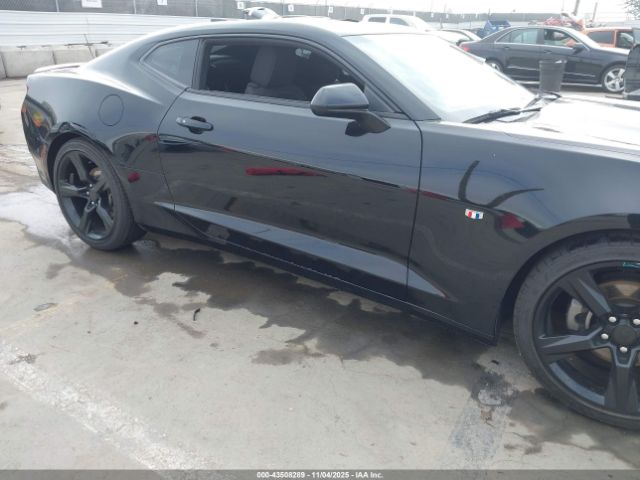 2018 CHEVROLET CAMARO 1G1FB1RS1J0186351 Photo 5