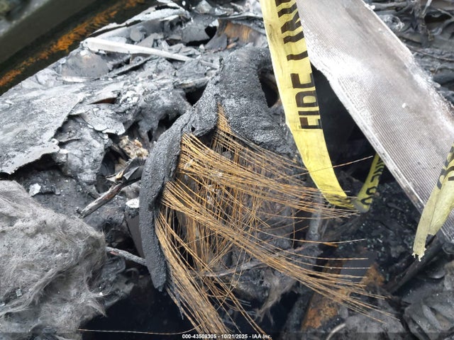 2011 HYUNDAI SONATA 5NPEC4AC2BH123107 Photo 6