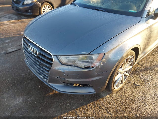 2016 AUDI A3 WAUB8GFF8G1037269 Photo 5
