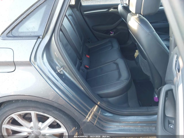 2016 AUDI A3 WAUB8GFF8G1037269 Photo 7