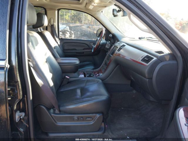 2009 CADILLAC ESCALADE 1GYFK232X9R143845 Photo 4
