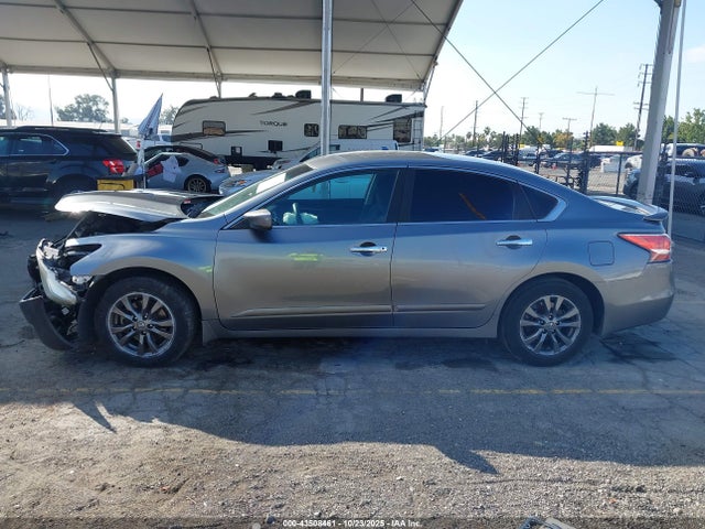 Nissan Altima 2.5 S 2015 1N4AL3AP5FC571005 Image 13