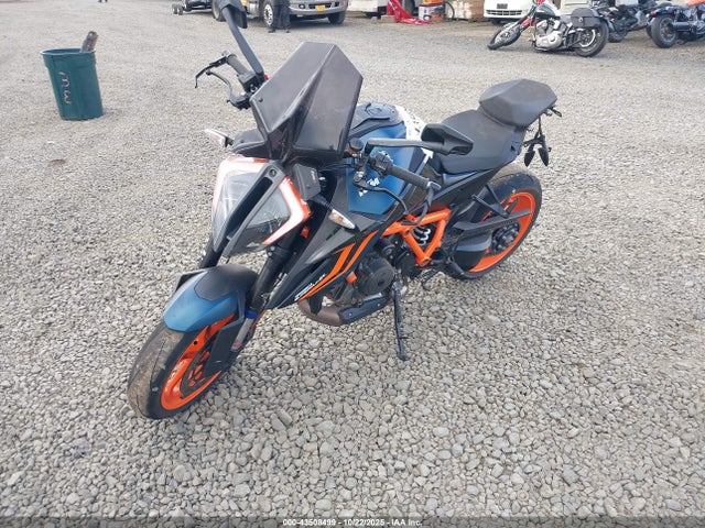 2023 KTM 1290 VBKV39404PM966249 Photo 1