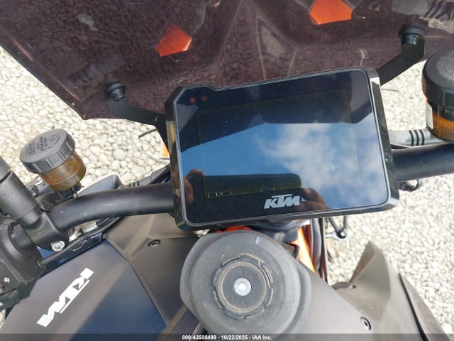 2023 KTM 1290 VBKV39404PM966249 Photo 6