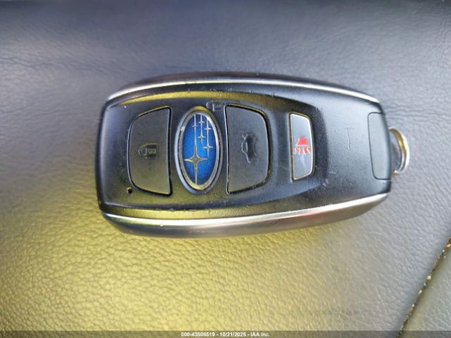 2021 SUBARU CROSSTREK JF2GTHMC5M8210594 Photo 10