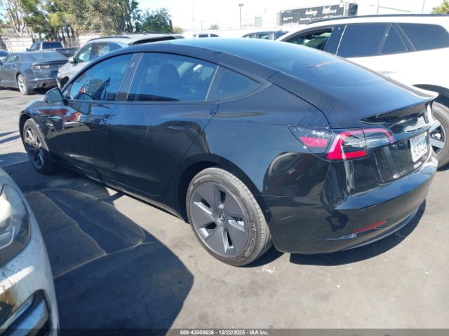 2021 TESLA MODEL 3 5YJ3E1EB3MF063325 Photo 2
