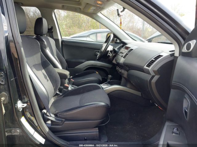 2011 MITSUBISHI OUTLANDER JA4AS3AW5BU013447 Photo 4