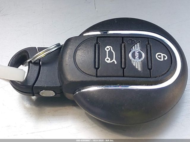 2018 MINI COUNTRYMAN WMZYS7C30J3E07458 Photo 10