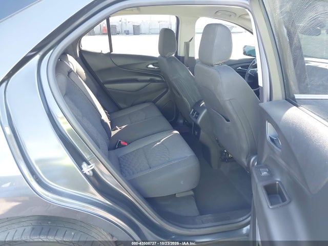 2018 Chevrolet Equinox Lt მანქანა იყიდება აუქციონზე, vin: 2GNAXJEV5J6150289, აუქციონის ნომერი: 43508727