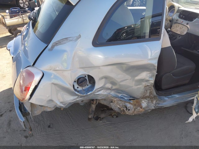 3C3CFFAR0FT514040 Fiat 500 POP
