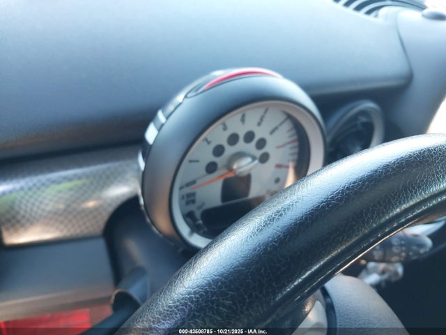 2008 MINI COOPER S WMWMF73598TT89230 Photo 6