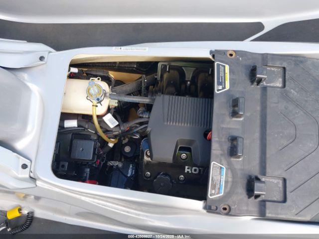 2020 SEADOO SEADOO GTX YDV39284A020 Photo 9