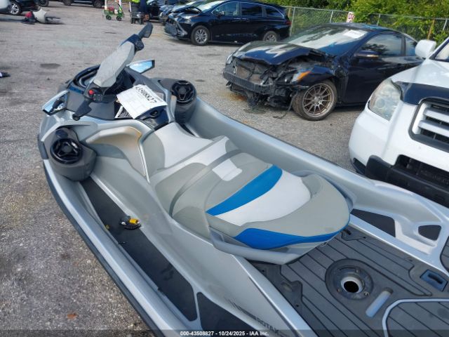 2020 SEADOO SEADOO GTX YDV39284A020 Photo 7
