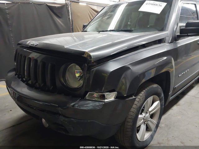 1C4NJPBB4GD601179 Jeep Patriot Sport