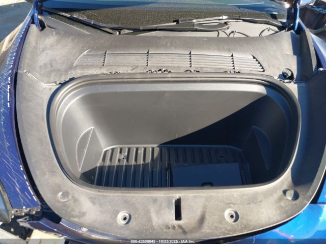 2024 TESLA MODEL Y 7SAYGDEE9RF168005 Photo 9