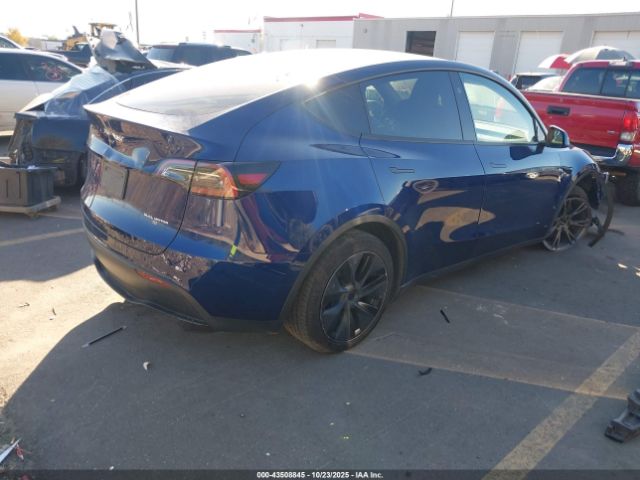 2024 TESLA MODEL Y 7SAYGDEE9RF168005 Photo 3