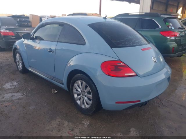 2015 VOLKSWAGEN BEETLE 3VWF17AT9FM639439 Photo 2