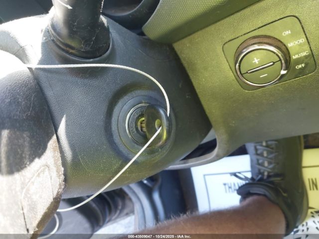 2010 KIA SOUL KNDJT2A28A7183812 Photo 10