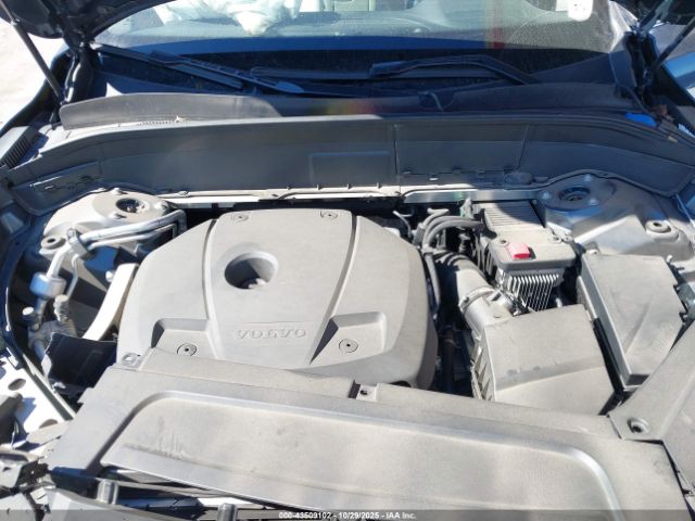 2022 VOLVO XC90 YV4102PK1N1786381 Photo 9