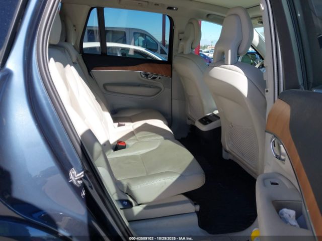 2022 VOLVO XC90 YV4102PK1N1786381 Photo 7