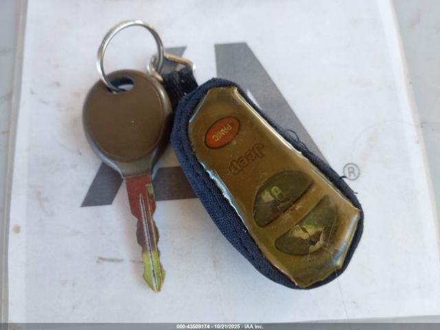 2004 JEEP GRAND CHEROKEE 1J4GX48S44C373225 Photo 10