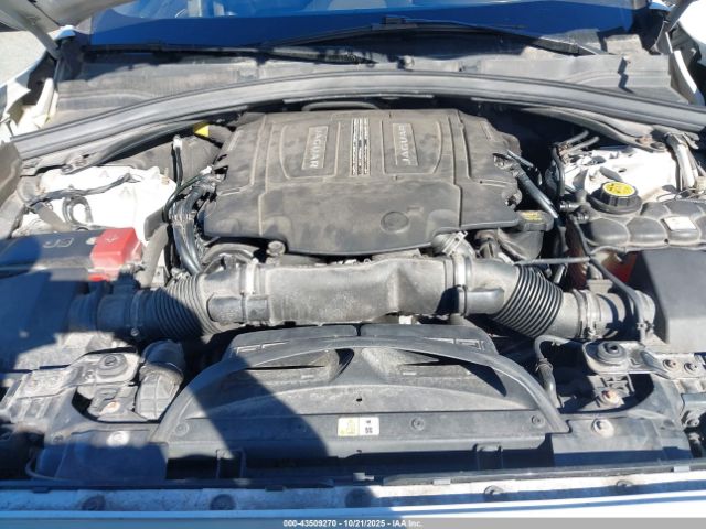 2017 JAGUAR F-PACE SADCL2BV2HA091467 Photo 9