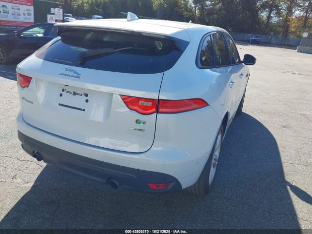 2017 JAGUAR F-PACE SADCL2BV2HA091467 Photo 3
