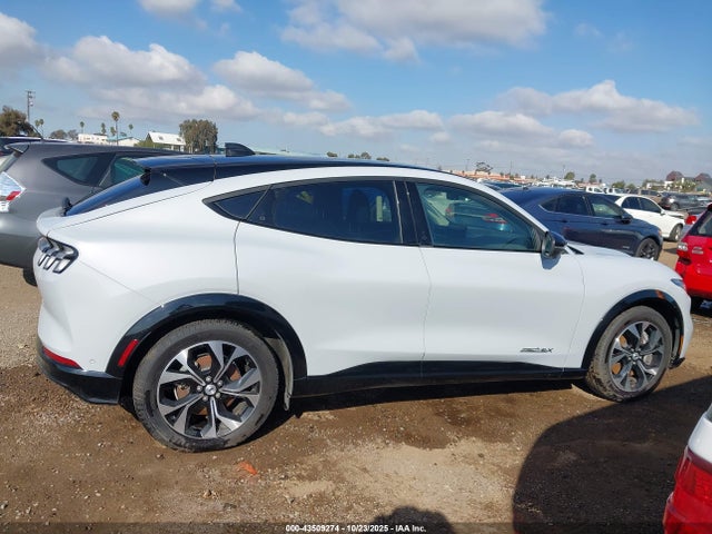 Ford Mustang Mach-e Premium 2023 3FMTK3SU7PMA90758 Image 12