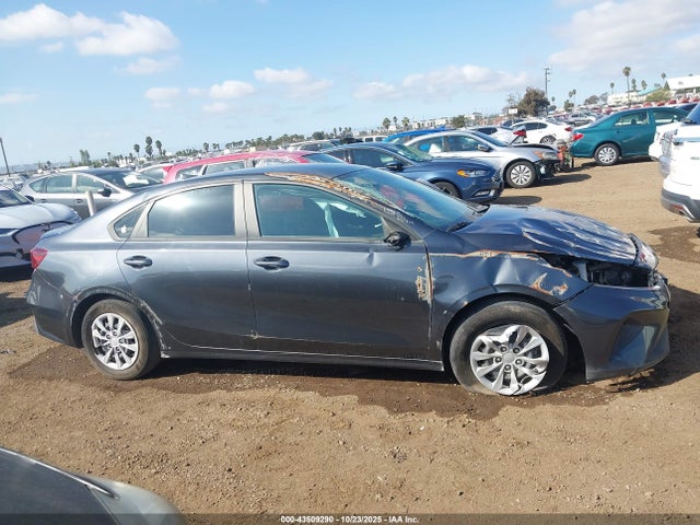 3KPF24AD0PE685616 KIA FORTE LX