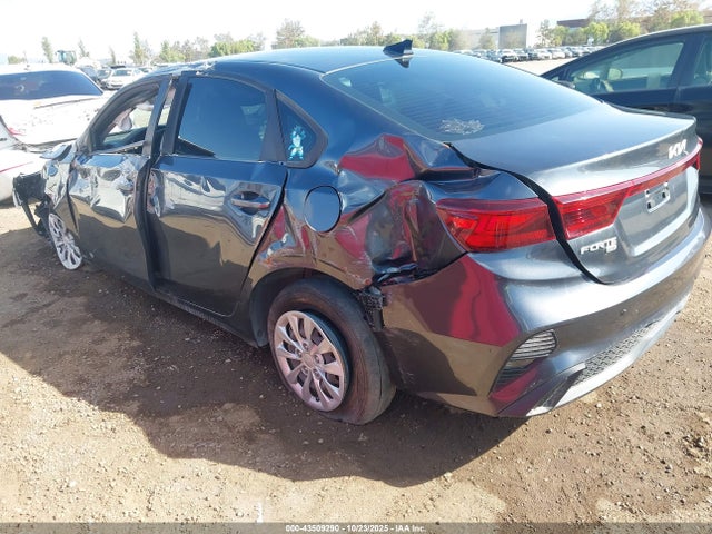 3KPF24AD0PE685616 KIA FORTE LX