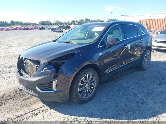 2017 CADILLAC XT5 1GYKNDRS4HZ179909 Photo 1