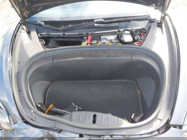 2019 TESLA MODEL 3 5YJ3E1EB6KF392923 Photo 9