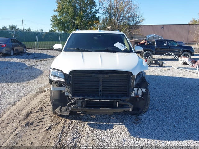 5LMJJ2LG7PEL10576 Lincoln Navigator Reserve