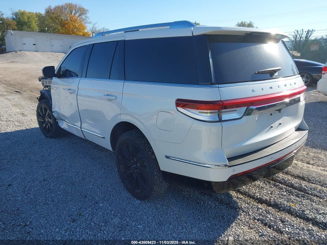 5LMJJ2LG7PEL10576 Lincoln Navigator Reserve