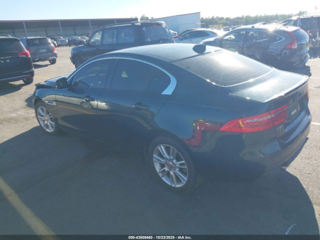 2017 JAGUAR XE SAJAD4BG3HA962052 Photo 2