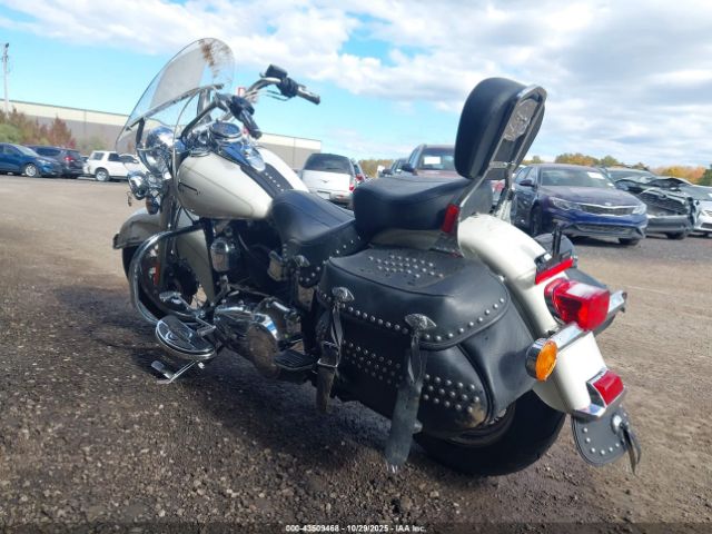 2015 HARLEY-DAVIDSON FLSTC 1HD1BWV19FB037286 Photo 2