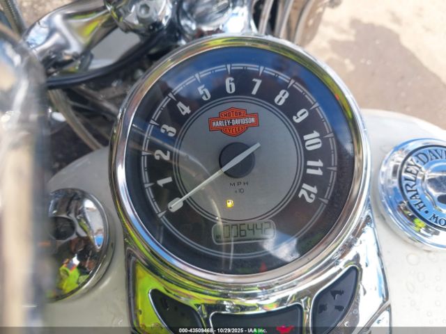 2015 HARLEY-DAVIDSON FLSTC 1HD1BWV19FB037286 Photo 6