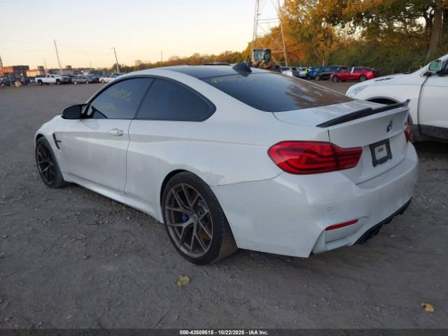 2018 BMW M4 WBS4Y9C56JAA85620 Photo 2