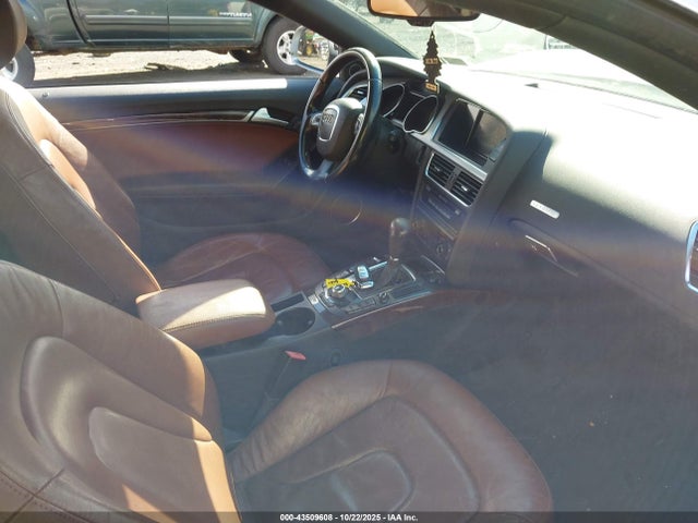 2009 AUDI A5 WAUDK78TX9A025902 Photo 4