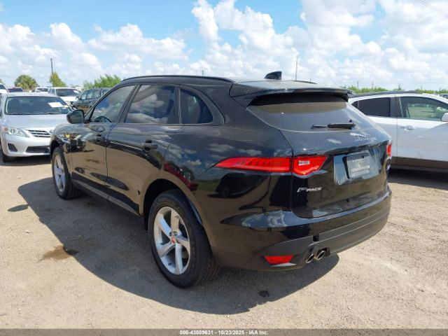 2018 JAGUAR F-PACE SADCJ2FN5JA292785 Photo 2