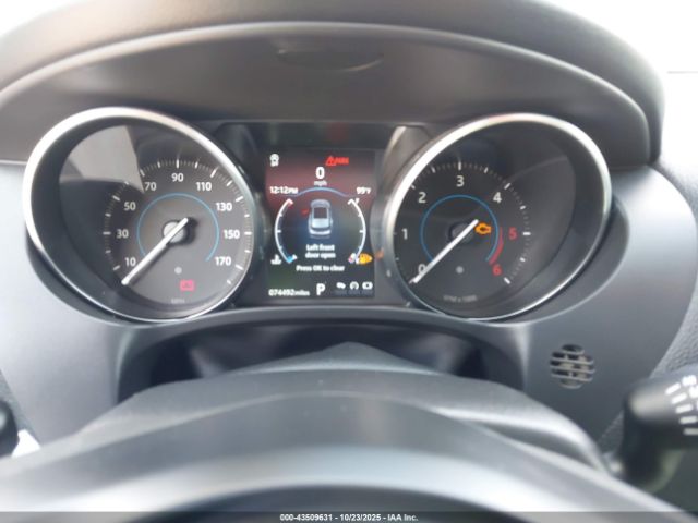 2018 JAGUAR F-PACE SADCJ2FN5JA292785 Photo 6