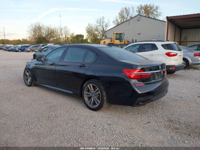 2019 BMW 740I WBA7E4C52KGV28774 Photo 2