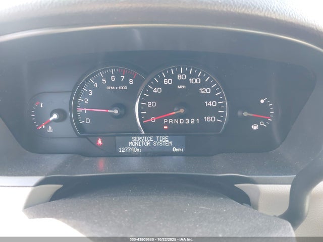 2010 CADILLAC DTS 1G6KR5EY8AU111659 Photo 6