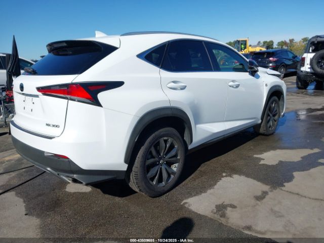 2018 LEXUS NX 300 JTJYARBZ5J2088837 Photo 3