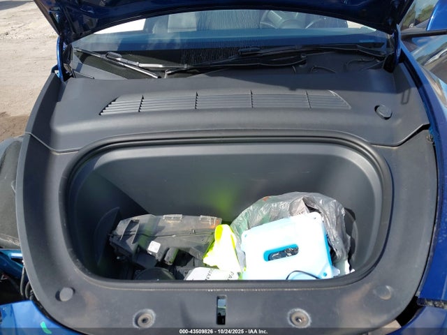 2024 TESLA MODEL Y 7SAYGDEE7RA265684 Photo 9