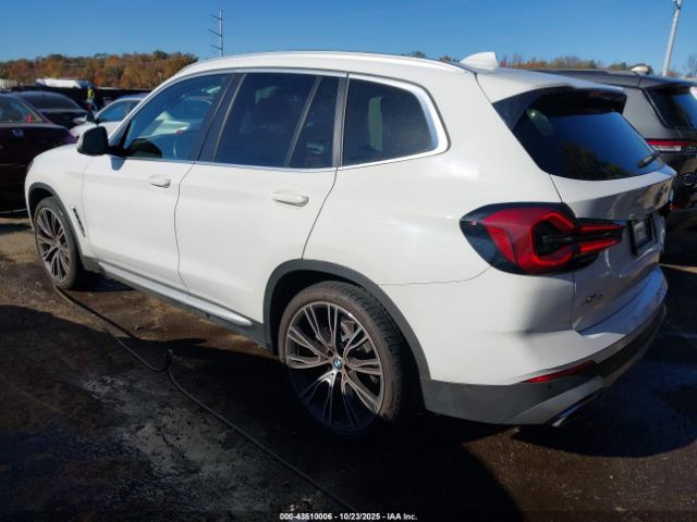 2022 BMW X3 5UX53DP04N9K58324 Photo 2