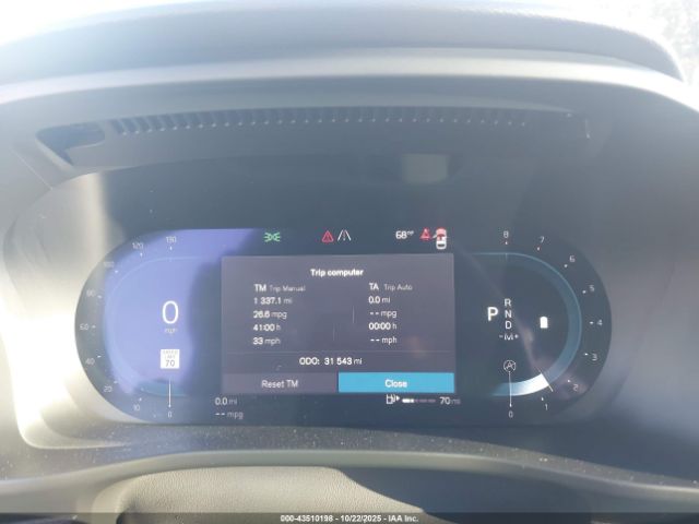 2023 VOLVO XC40 YV4L12UX2P2032232 Photo 6