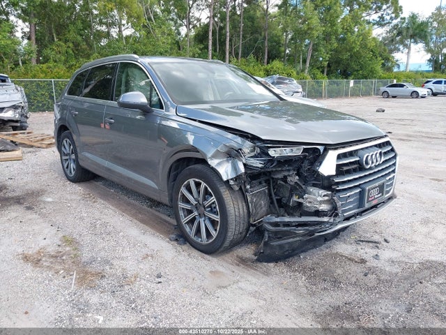 2017 AUDI Q7 WA1VABF72HD013883 Photo 0