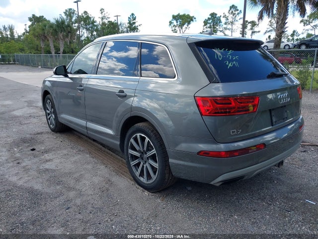 2017 AUDI Q7 WA1VABF72HD013883 Photo 2